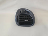 Grille d'aération tableau de bord droite CITROEN Xsara Picasso 9631280077 aspect carbone