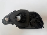 Oryginalny Opel Corsa D (S07) Mocowanie Lampy Tylnej Prawe 89037877A