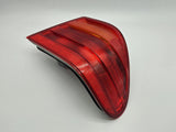 Oryginalna tylna lampa prawa Mercedes-benz E 200 210 A2108200264