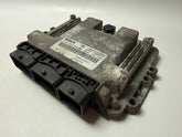 Original Renault Master / Trafic Engine Control Unit ECU 8200635663 / 0281013364
