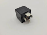 宝马 1系/2系/3系/5系/6系/X1/X2/X3 关闭继电器 黑色 61366901469