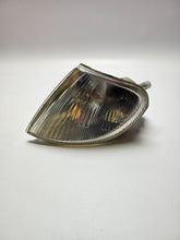 ไฟเลี้ยวหน้าซ้าย Citroen Berlingo MF_ 2.0HDI 66kW ปี 2002 อะไหล่แท้ หมายเลข 9621302680