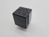 Original Opel Corsa B / Astra F Relais / Signalgeber 2502888 / 90240665