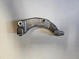 อะไหล่แท้ Volvo V40 2.0 D4 D4204T14 ขายึดเทนเนอร์สายพานควบคุม 31401869