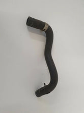 originele Peugeot 206 1.6 16V koelvloeistofreservoir onderkant slang