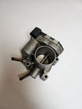 Oryginalna przepustnica i króciec przepustnicy VW Polo 6N2 Lupo 1.0 1.4 030133062C