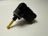 Original Opel Corsa headlight range adjustment LWR adjustment 24405672