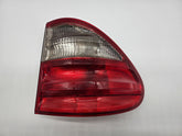 MERCEDES E-KLASSE S210 Station Wagon Fanale Posteriore Esterno Destro A2108205464