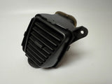 Difusor de Ar Original Mazda MPV 2.0 CD Consola Central Lado Esquerdo LC623G0421