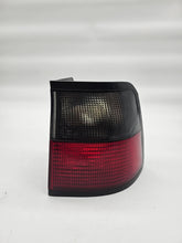 CITROEN XANTIA (X17A) 93-97 FAROLIM TRASEIRO DIREITO 02/1998 EXTERIOR