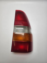 original Heckleuchte Rücklicht rechts mit Lampenträger FORD ESCORT TURNIER CL