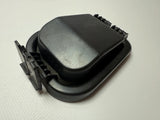 純正Audi VW Seat A80 ヘッドライトカバー 304451102 / 20-5365C