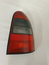 original Rückleuchte Rücklicht Bremslicht Opel Vectra B Kombi rechts GM09153155