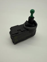 奥迪 1J0941295F 前大灯高度调节器 4L Q7 3.6 FSI quattro tiptronic