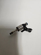 असली इंजेक्शन नोजल - BMW F20 F21 F30 F31 F35 N13B16 इंजन - पार्ट 7591623