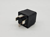 Original Opel Astra H Zafira B Multi-Function Relay Control Relay 13171831