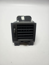 Оригинальная правая сопловая форсунка воздуха OPEL VECTRA C CARAVAN 2.2 DIRECT 9177170