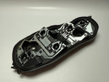 Oryginalny Opel Corsa D Uchwyt Lampy Tylnej Lewy 88037853