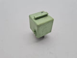 Original BMW E36 E38 E39 E46 E53 E60 E61 Z3 X3 Relais Grün 61.36-8373700
