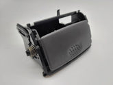 Original Mercedes-Benz A-Klasse (W168) Aschenbecher / Schaltknauf, A1688100133