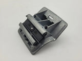 BMW 5er Touring E39 Befestigung Aufnahme Rollo Fußraum R/L 8217304 Original