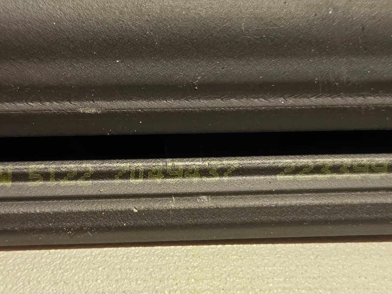 oryginalna osłona komory BMW E60 E61 drzwi wewnętrzne tylne lewe 7049437