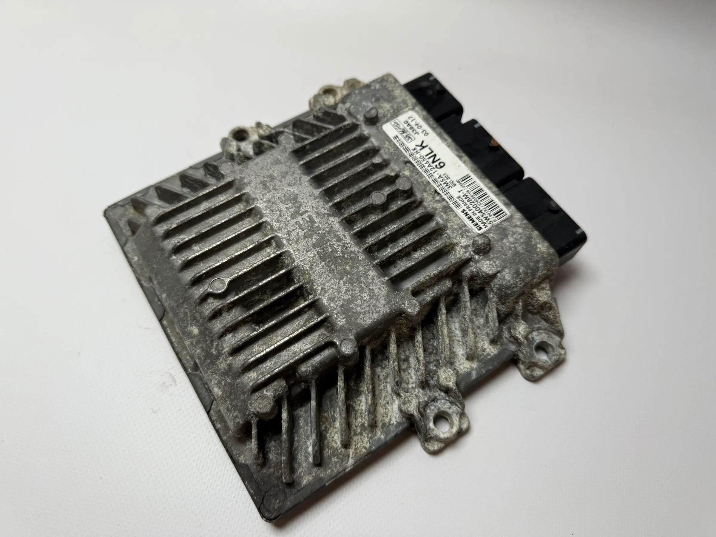 Оригинальный блок управления двигателем Ford C MAX дизель 3M5A-12A650-HK / 5WS40028M-T