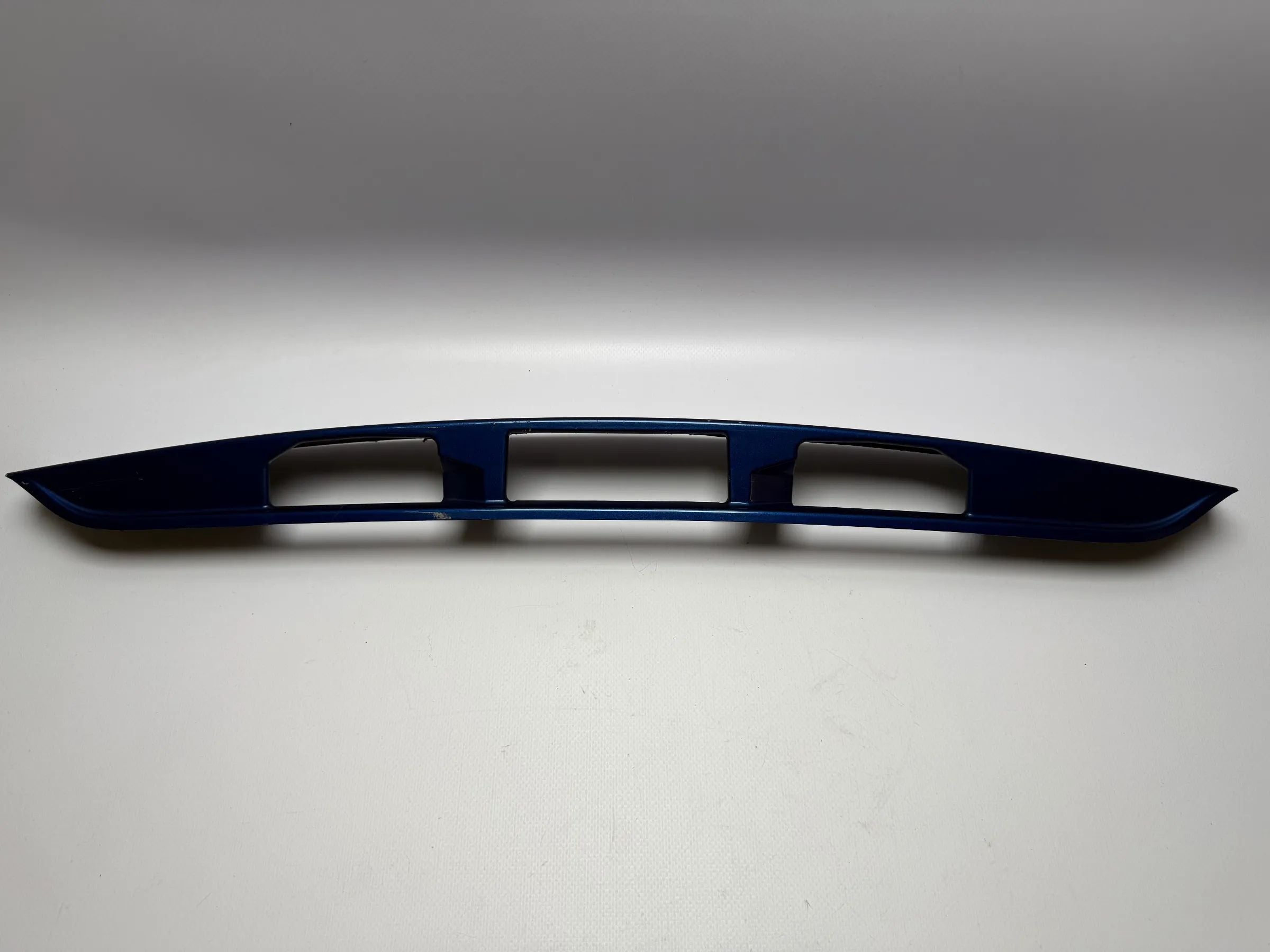 Original Mazda 6 Hatchback Moldura Azul Manilla Portón GJ6L50811