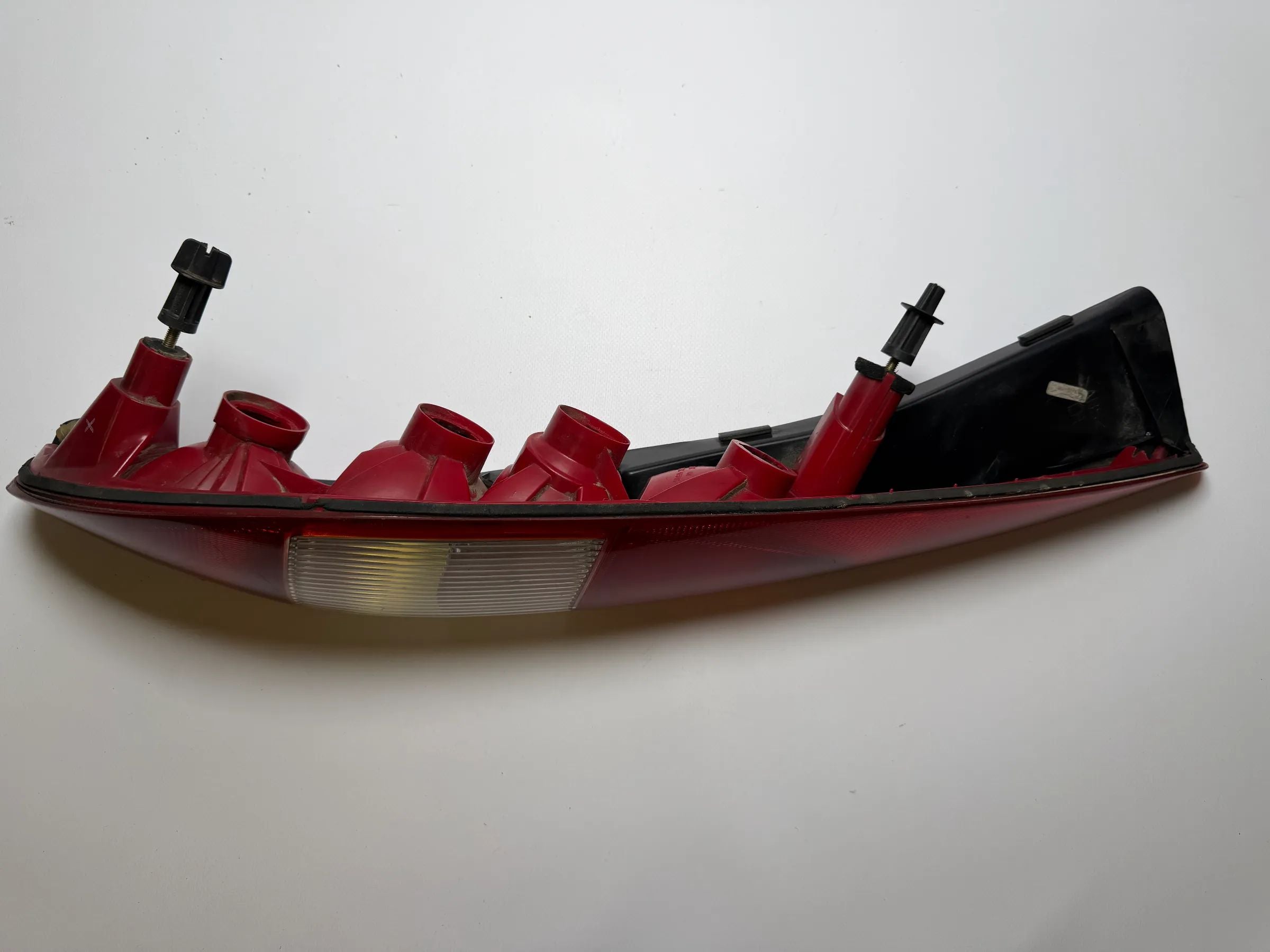 Original Ford Mondeo III (B5Y/BWY) Piloto Trasero Izquierdo 1S71-13405-C LH