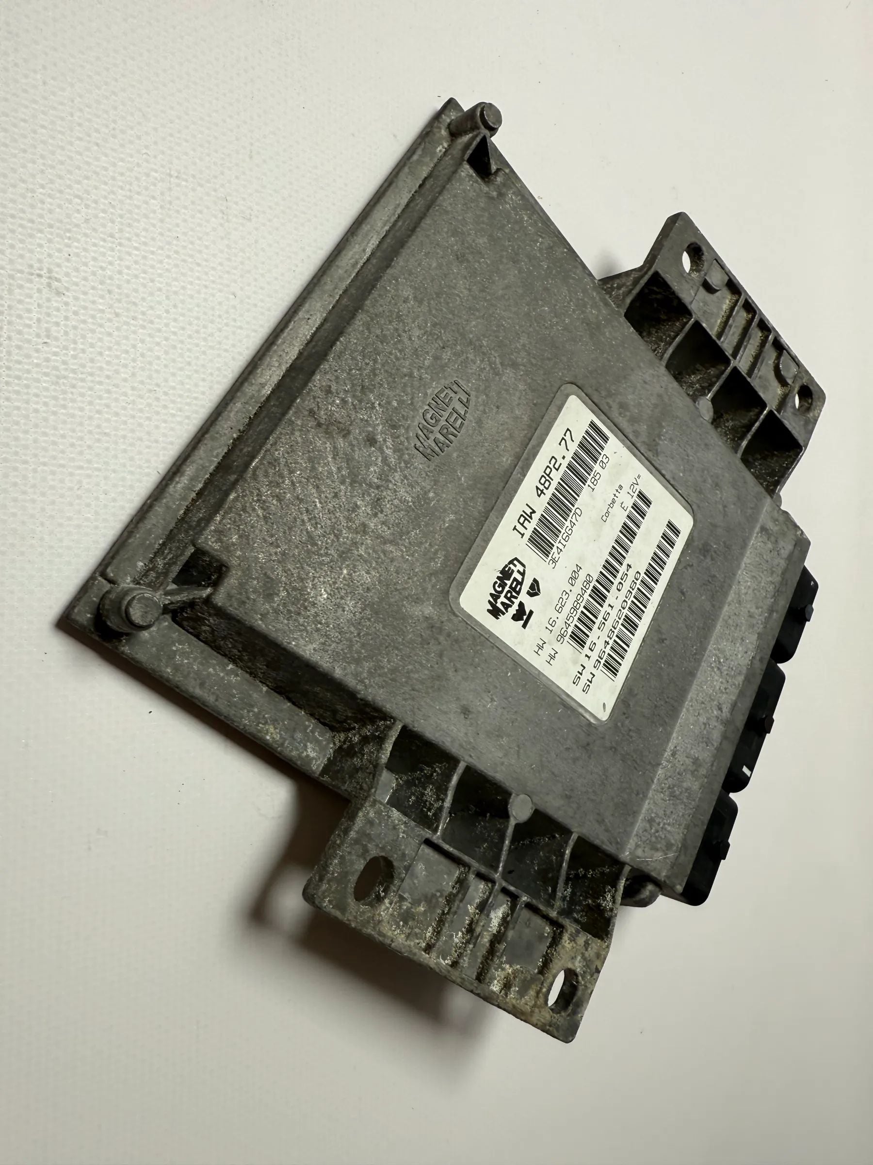 Original Peugeot 206 SW Break 1,4 Centralina Motor ECU IAW48P2.77 / 9645989480