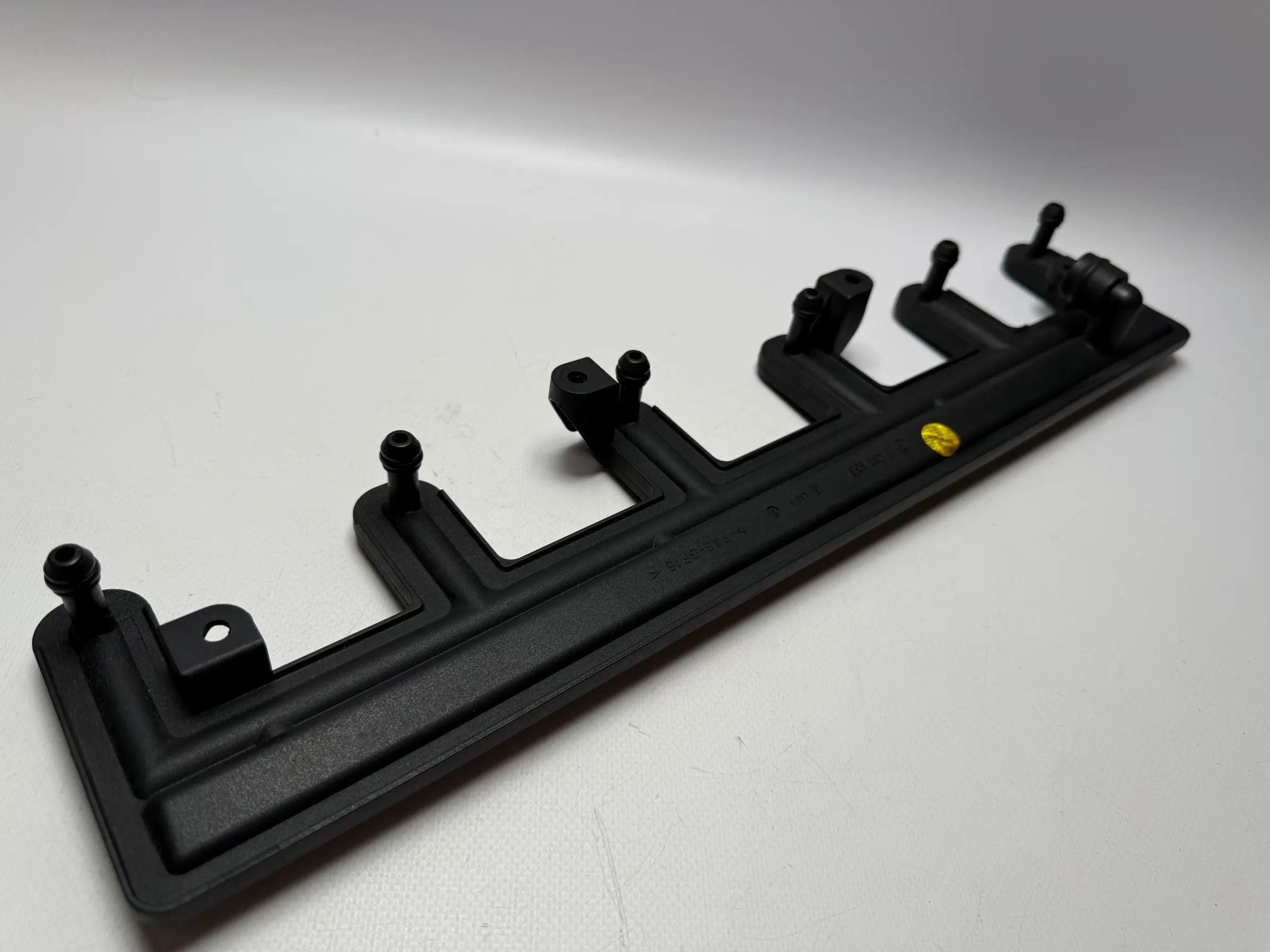 Original BMW E46 E53 E60 E65 E83 M54 air distributor pipe 1433638 