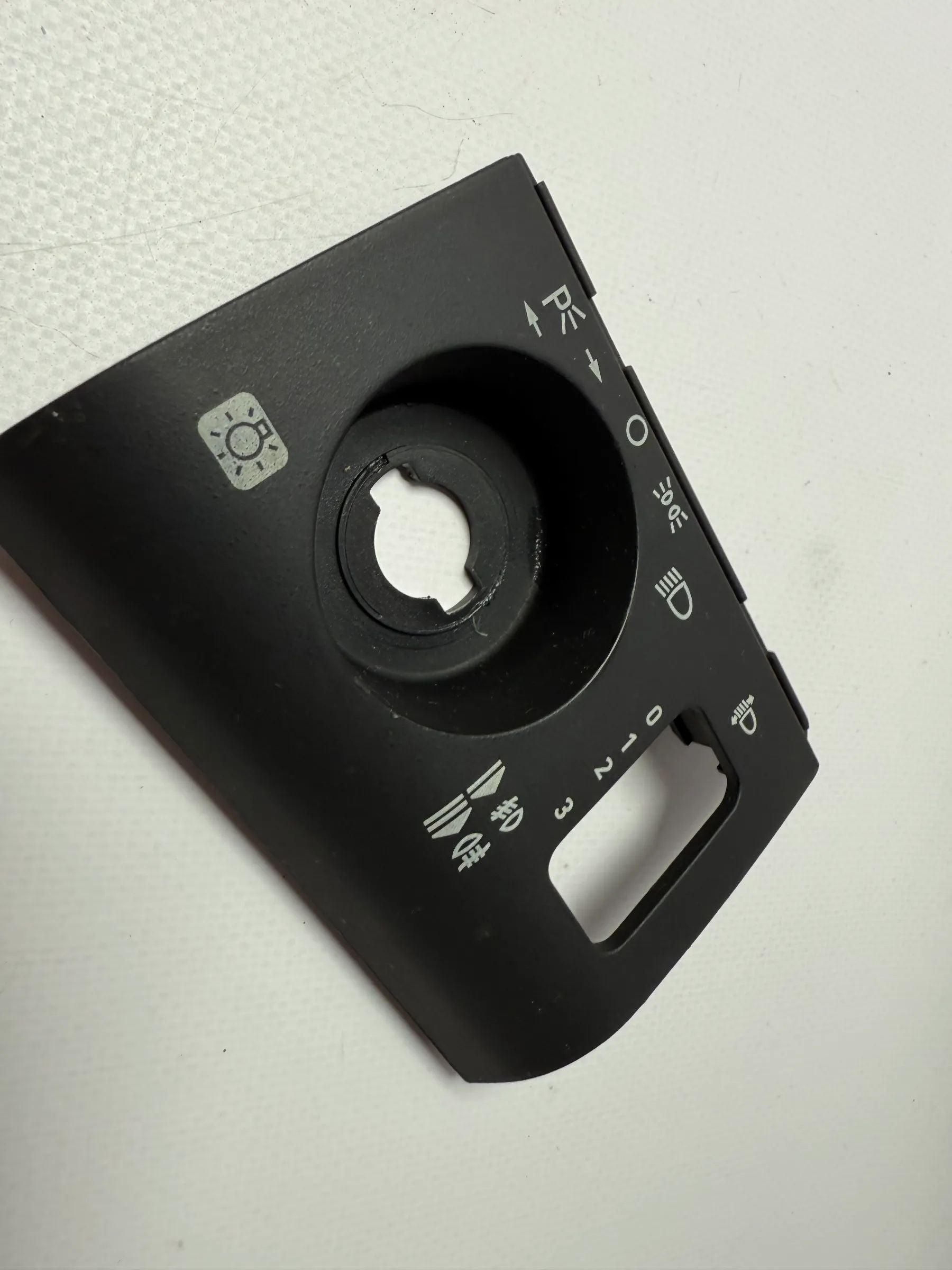 Original Mercedes Benz Moldura de Interruptor de Luz 2026890280