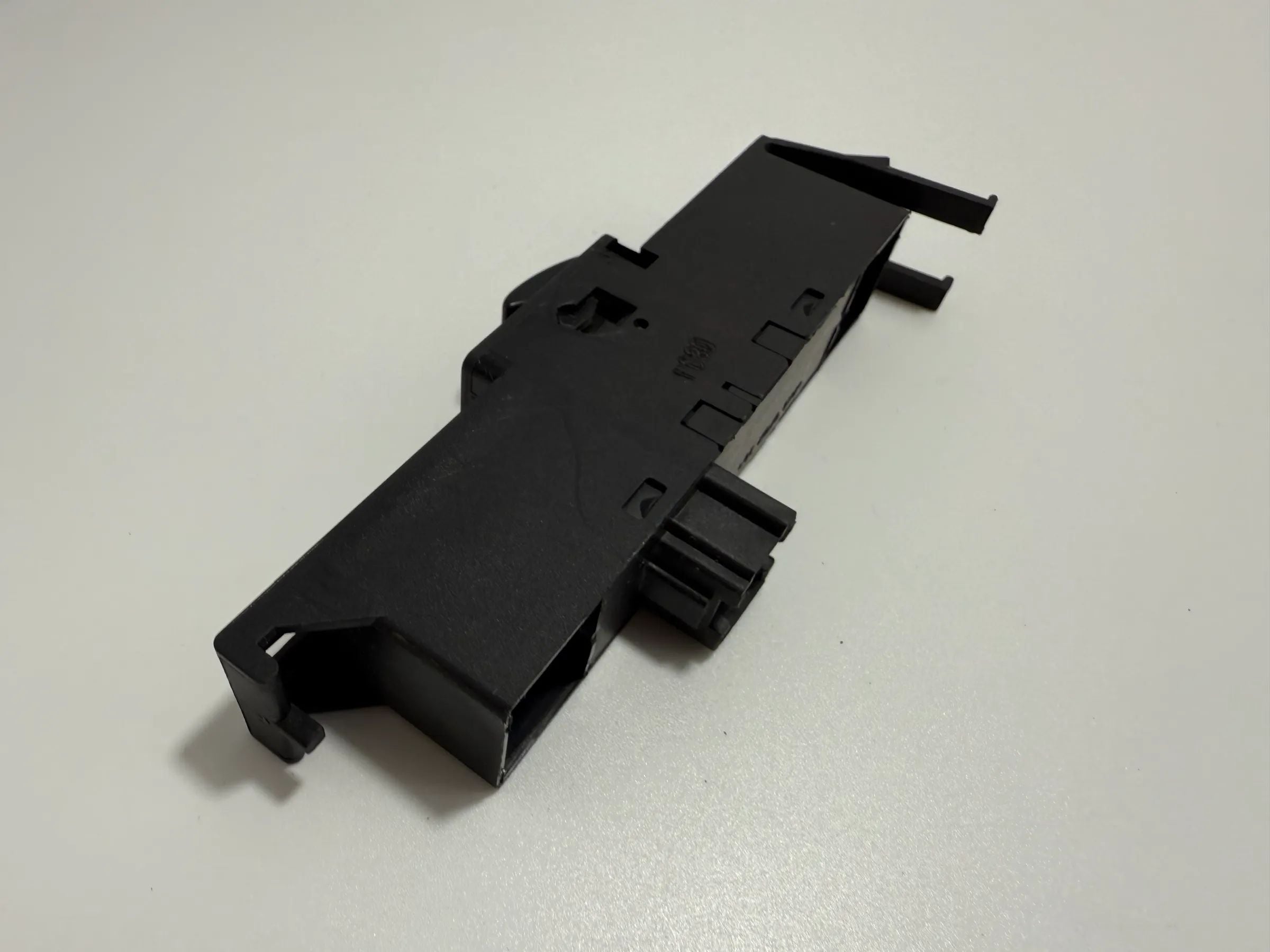 Оригинальный переключатель кнопки стеклоподъемника BMW 3 серии (E46) передний левый 61.31-8 381 511