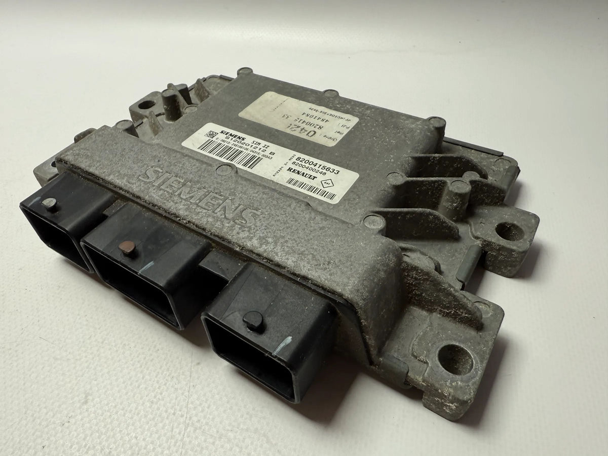 Original Renault Kangoo 1.2 Engine Control Unit ECU 8200415633 / S120201212B 