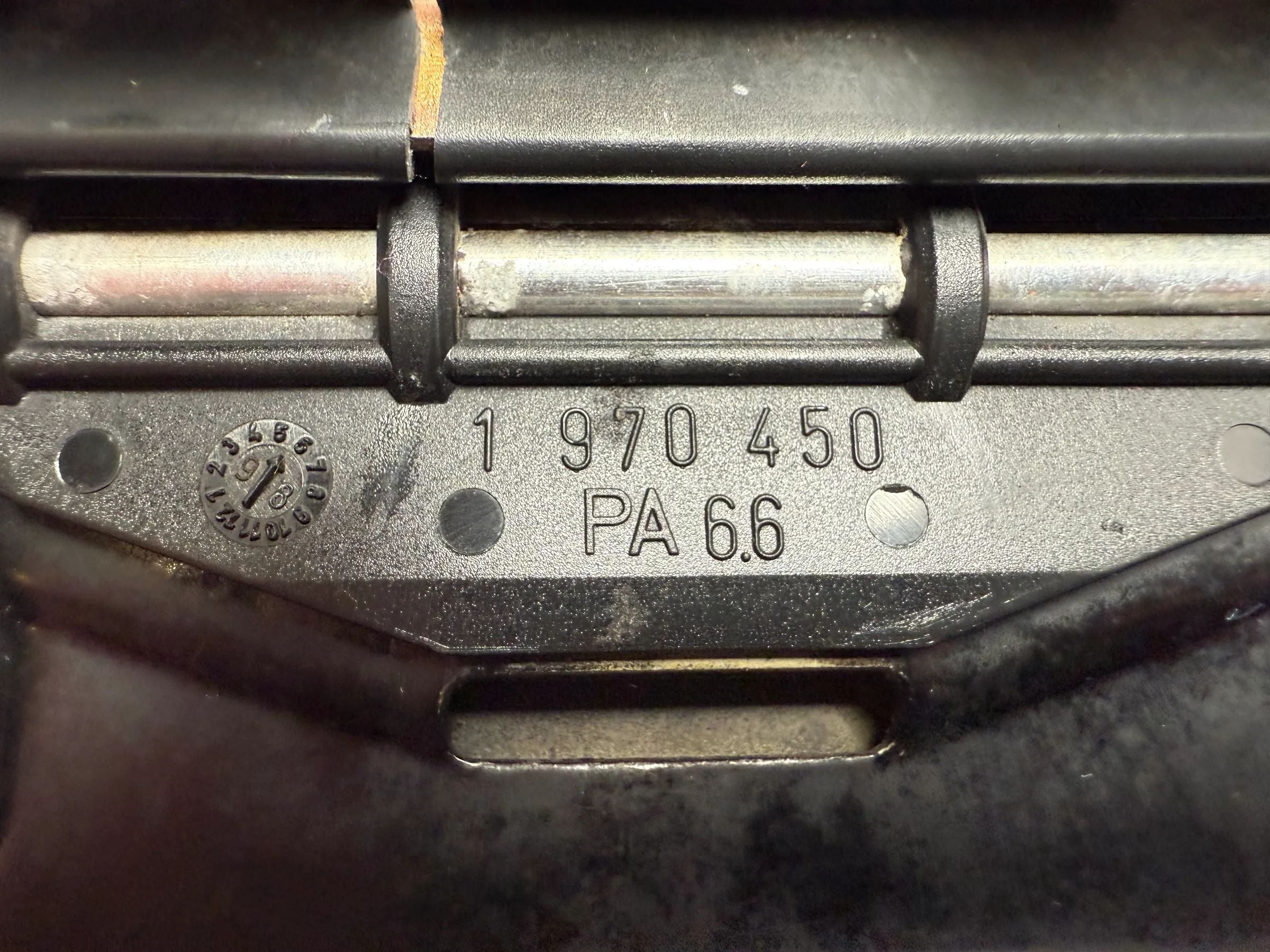 Originele BMW 528i Touring 1997-2000 Brandstofklep Zwart 1970450