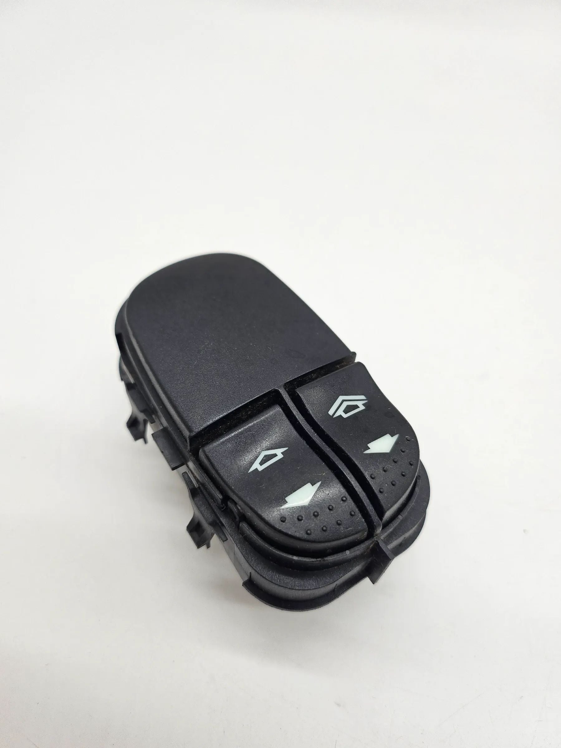 อะไหล่แท้ Ford โฟกัส 1 DNW DAW DBW สวิตช์กระจกไฟฟ้าหน้า ซ้าย YS4T14529AA