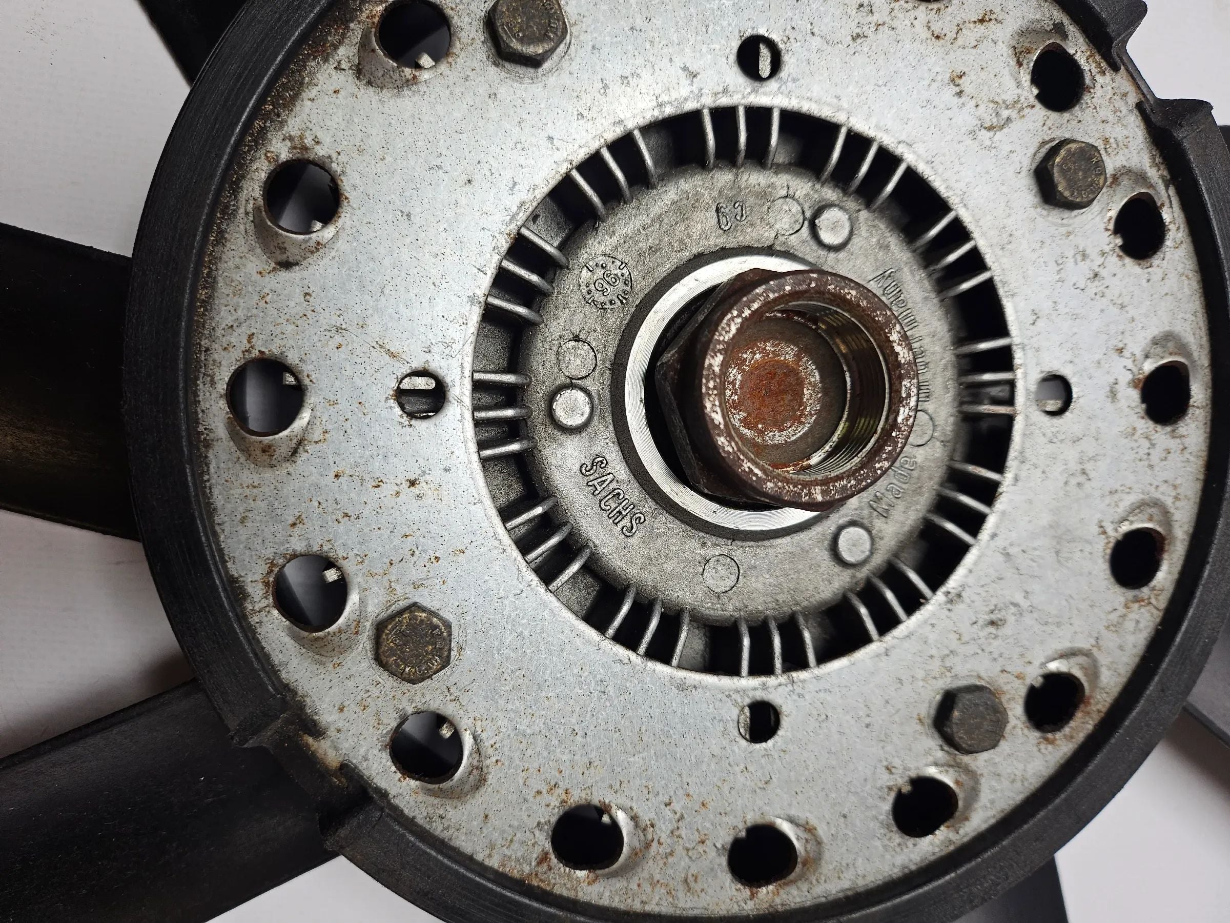 Original BMW E28 E34 Sachs Visco Fan Fan Clutch Fan Wheel 1272544 