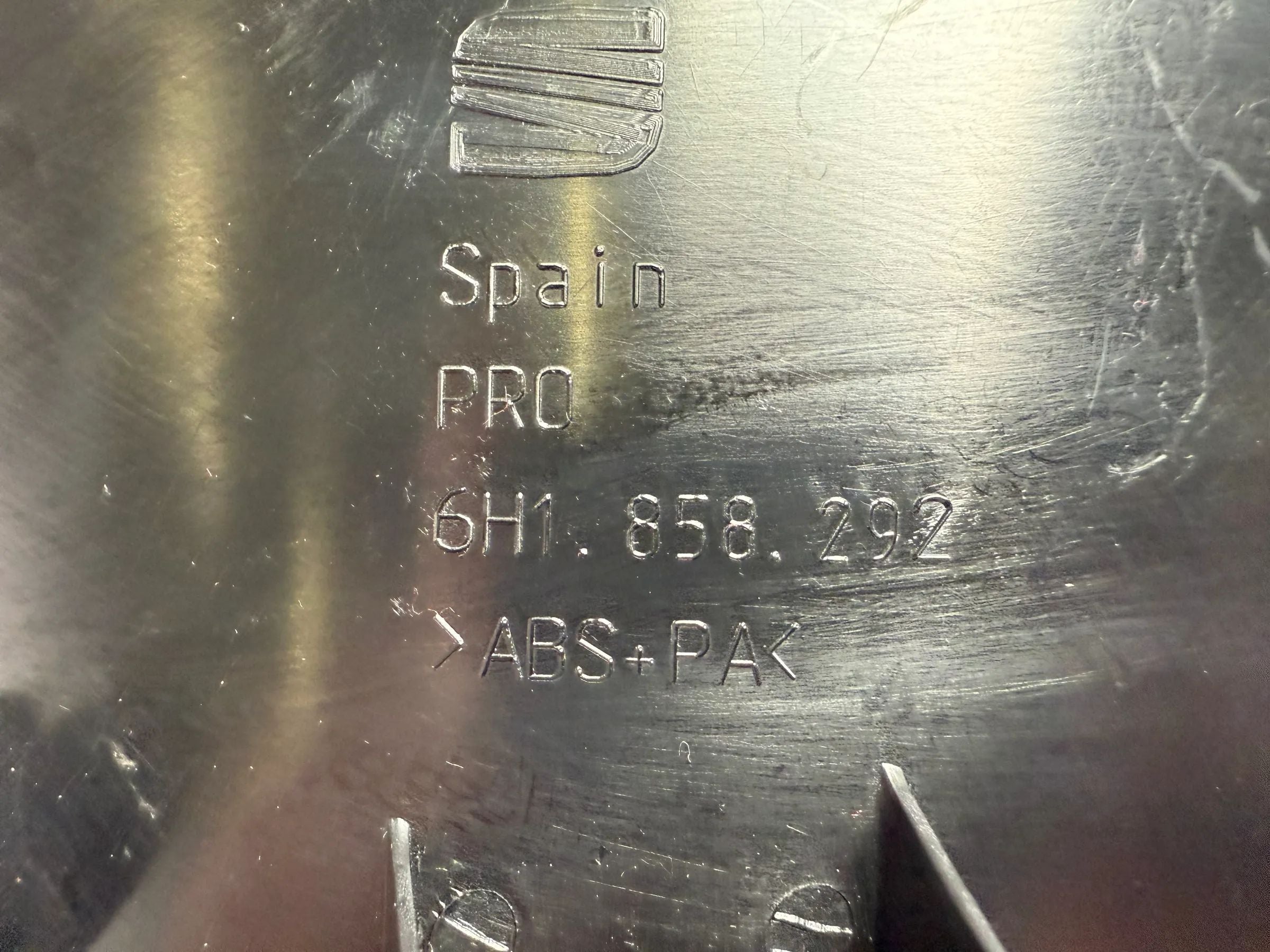 อะไหล่แท้ Seat Arosa 6H1858292 2002 ปลอกแผงหน้าปัดมาตรวัดมัลติฟังก์ชัน