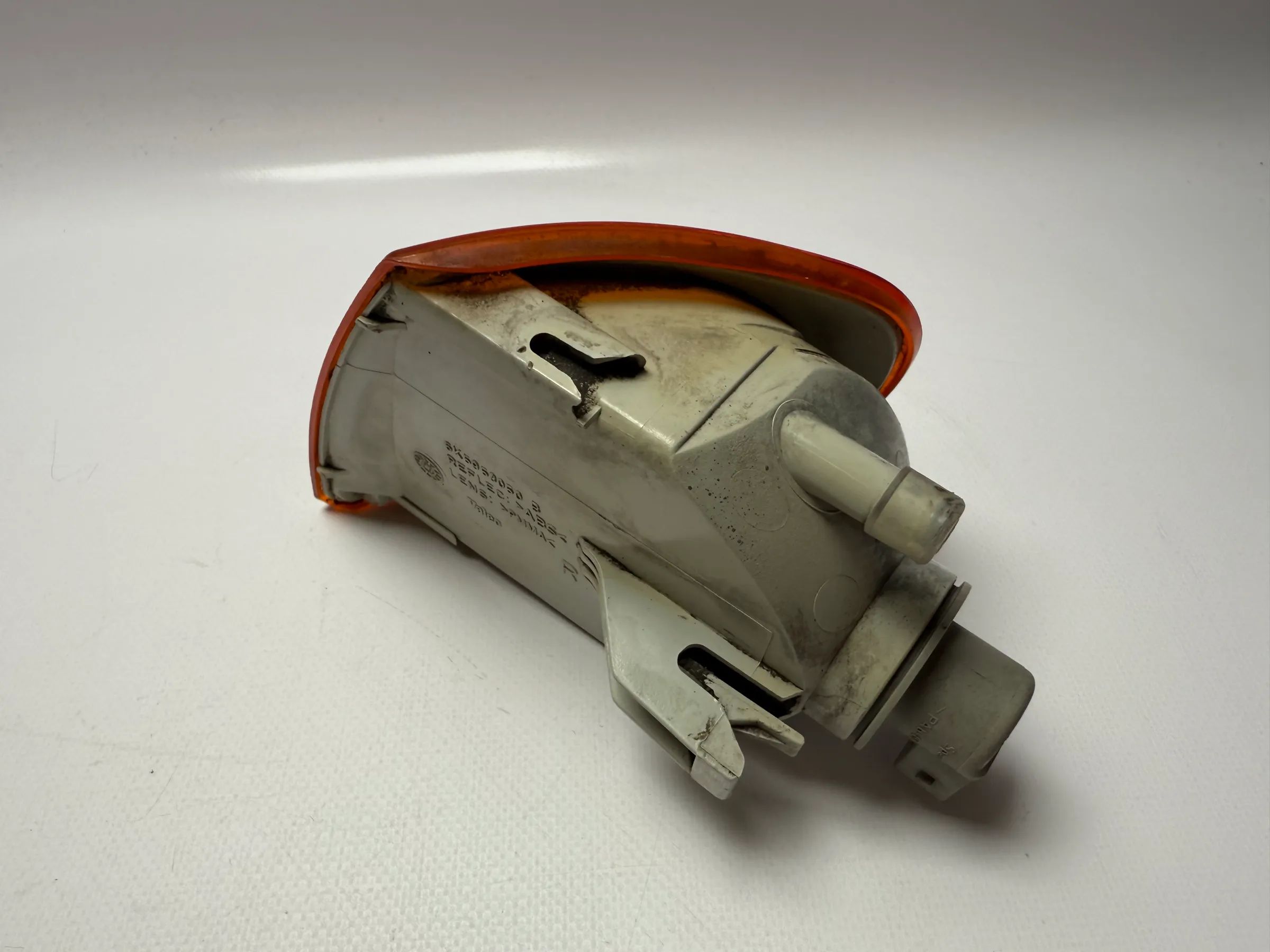 Оригинальный правый поворотник Volkswagen Кадди 9KV/9KVF Valeo 6K5953050B