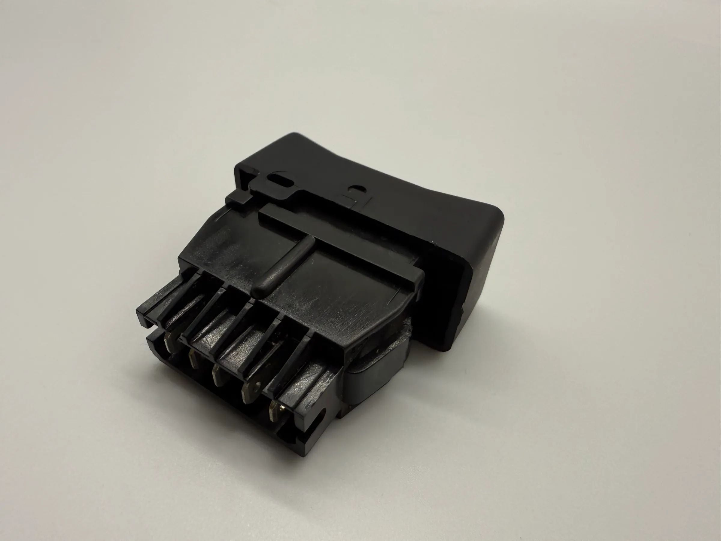 Oryginalny przełącznik świateł Renault R21 przycisk Blindknopf DAV 7700794673