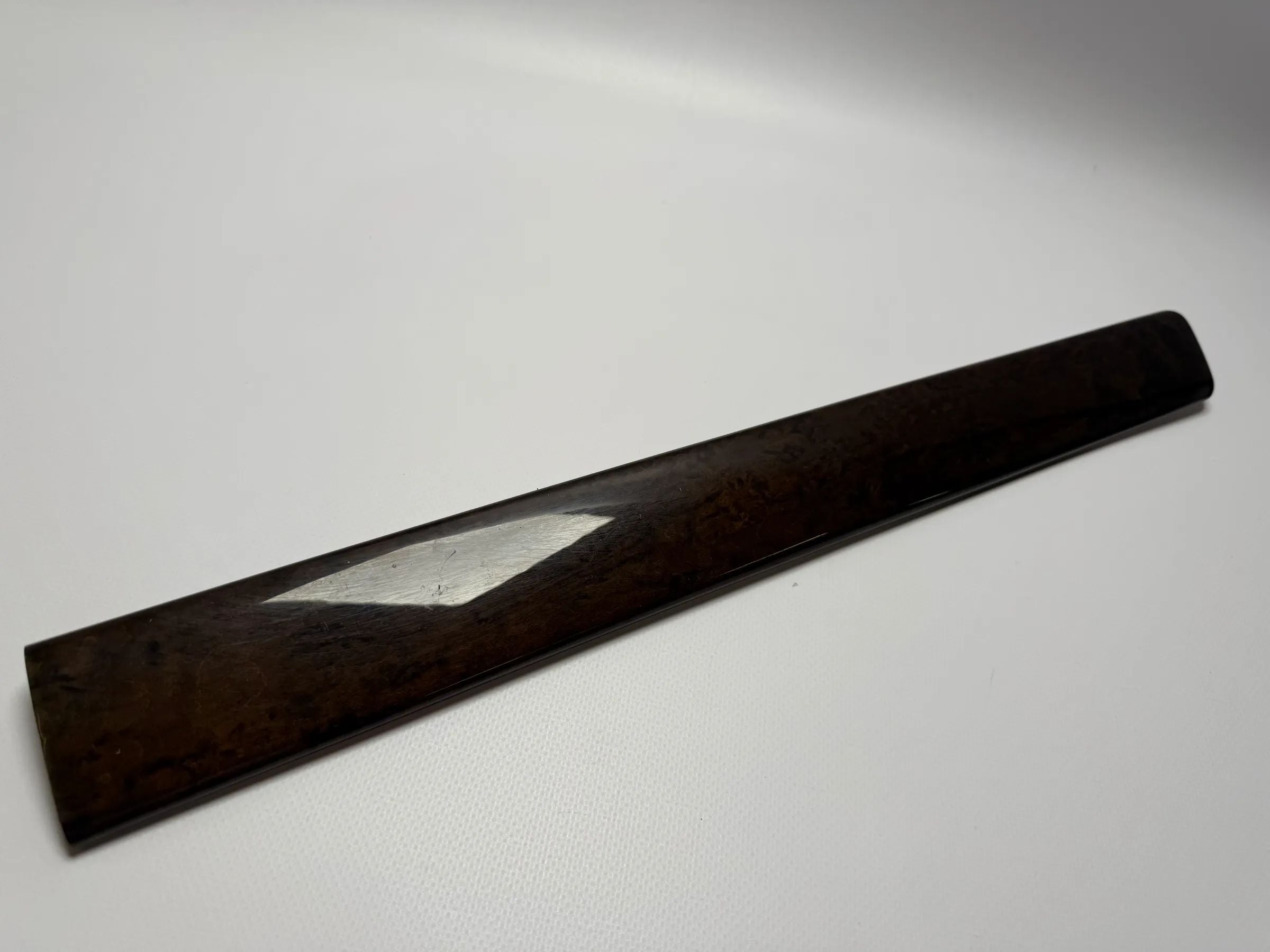 Orijinal Audi A6 4B Ön Sağ Ahşap Kök Desenli Dekoratif Şerit 4B0867410