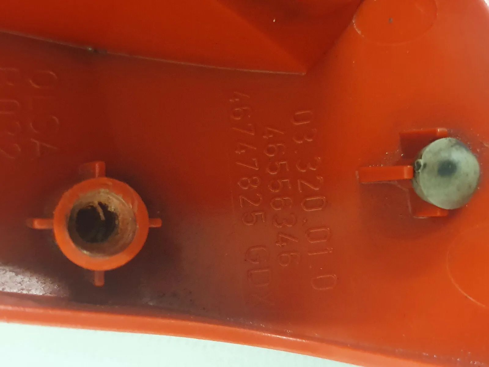 Original ALFA ROMEO Rückleuchte Links in der Heckklappe 46556346 / 147 937