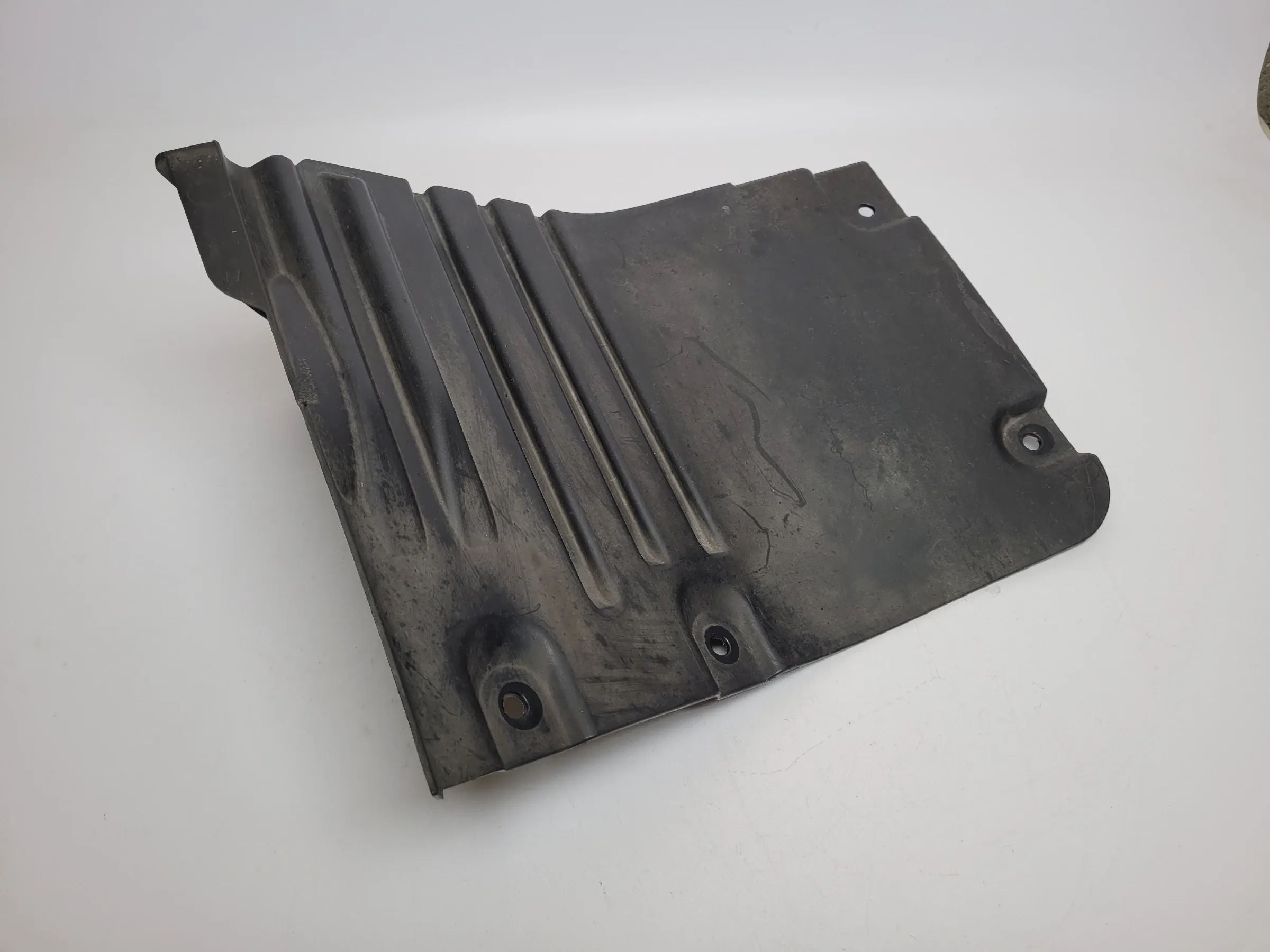 Original BMW 5er (E60/E61) Abdeckung Radhaus Radschale Rechts 51.71-7050538