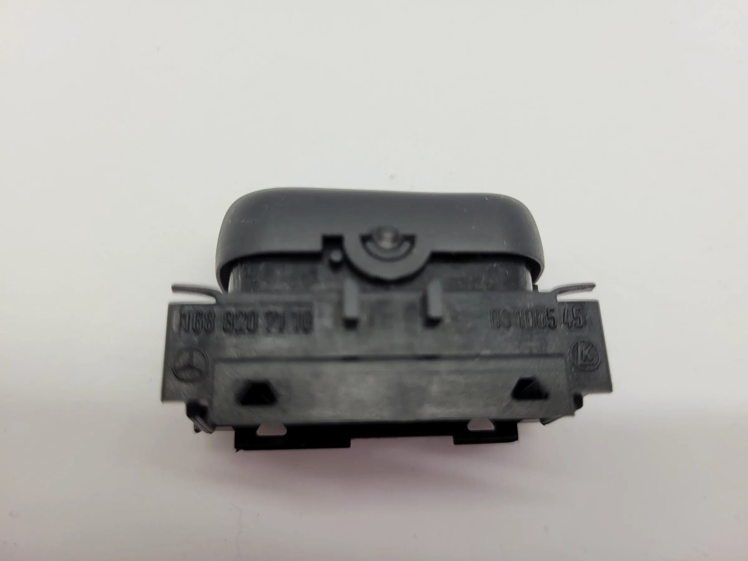 Original Mercedes-Benz A-Klasse (W168) Blindschalter Knopf Taste A1688207110