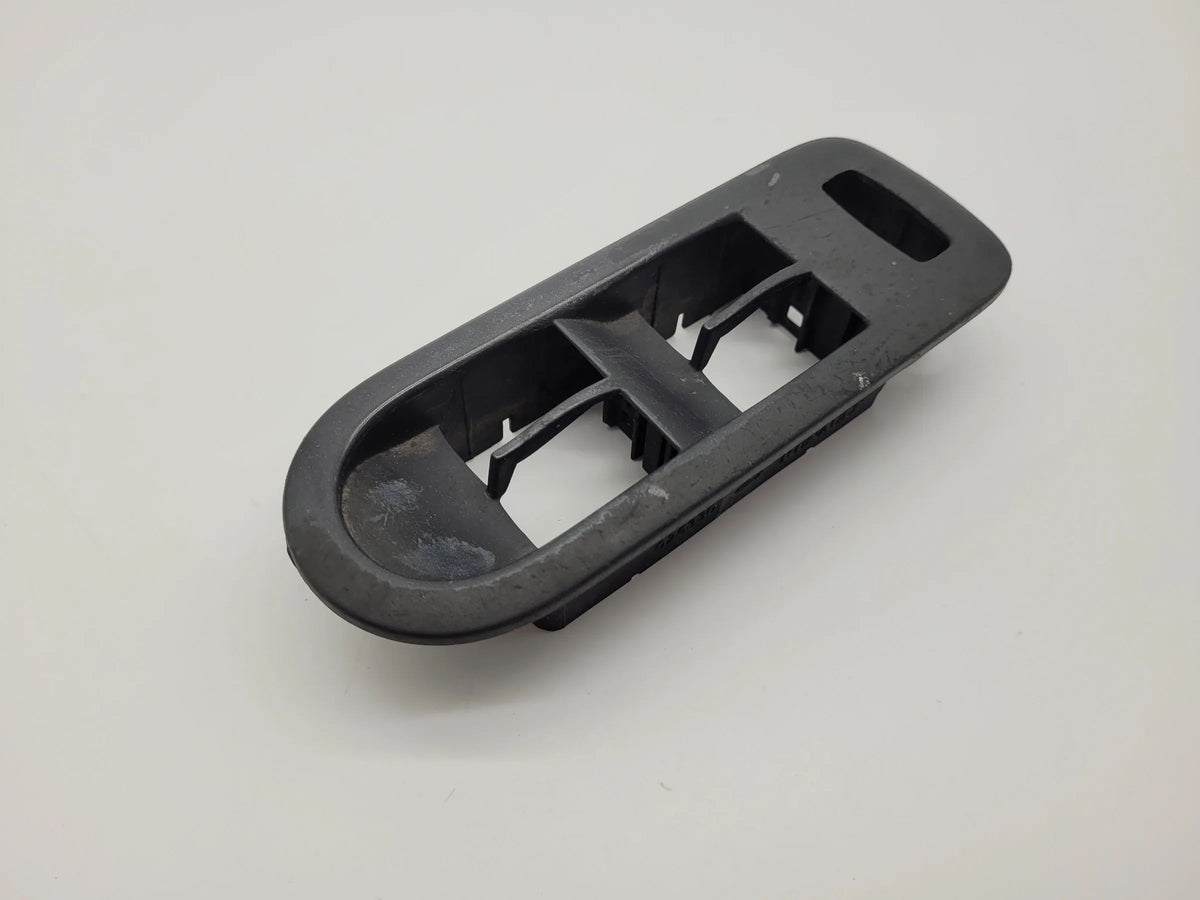 Original Renault Scenic II (JM0/1) Blende Fensterheber Links Vorne 156018070