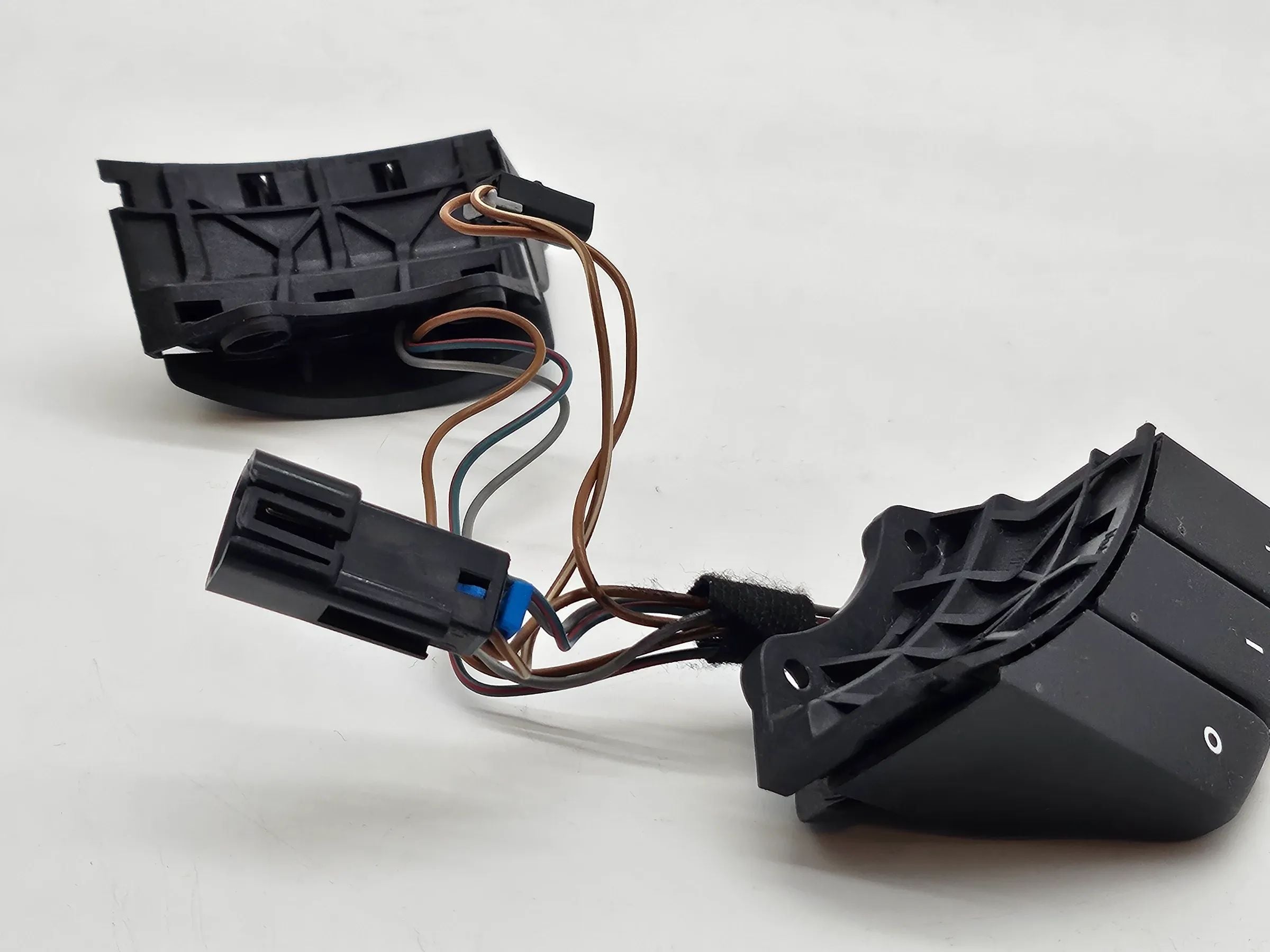 Original Opel Tigra B Meriva A Lenkradtasten Tasten Multifunktionstasten 0918541