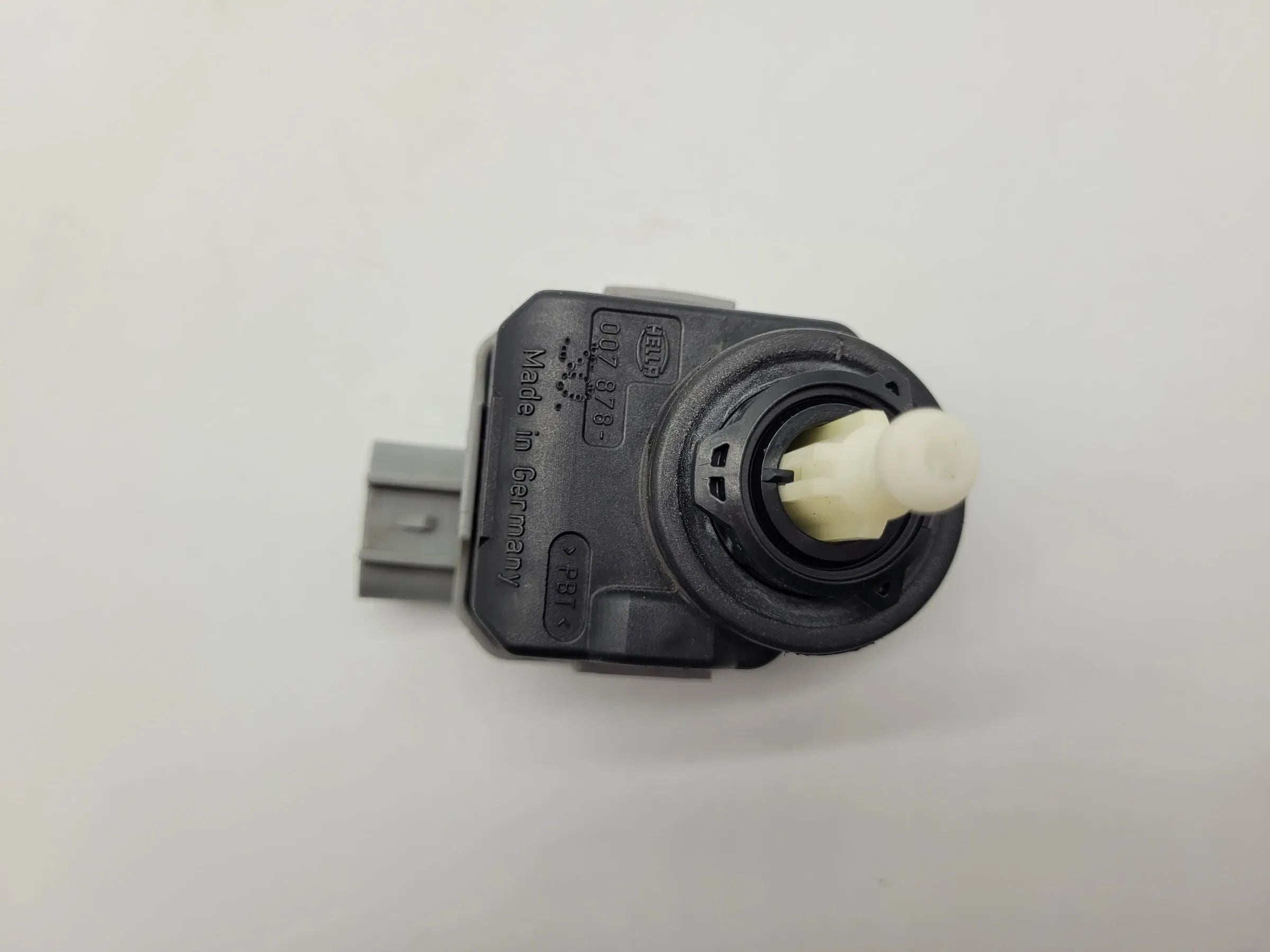 Original Opel Astra G (T98) Scheinwerfer Stellmotor LWR L/R 90590665