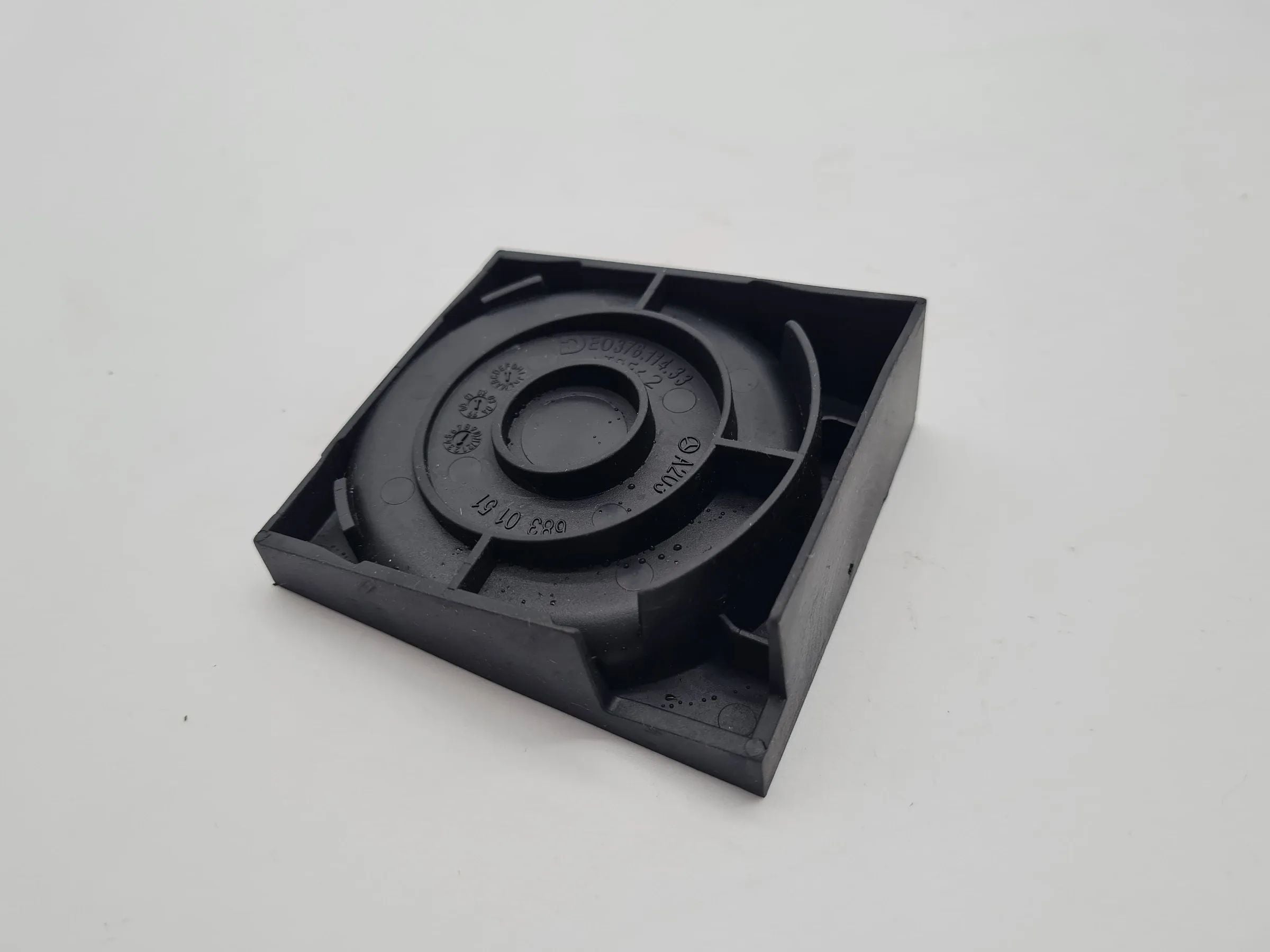 Original Mercedes-Benz C-Klasse (W203) Becherhalter Pad Matte A2036830151,