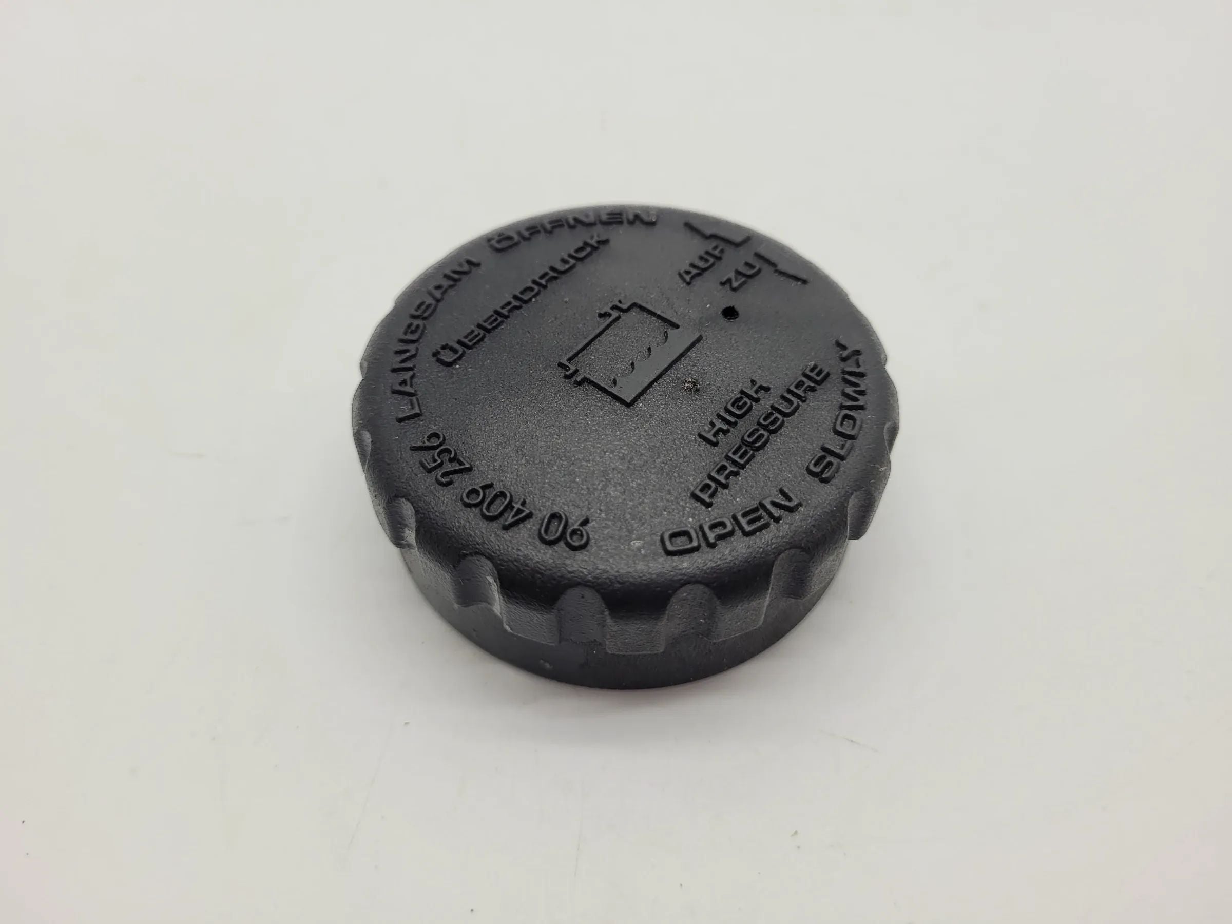 原厂欧宝Omega Tigra Zafira等车型冷却液储液罐盖，90409256