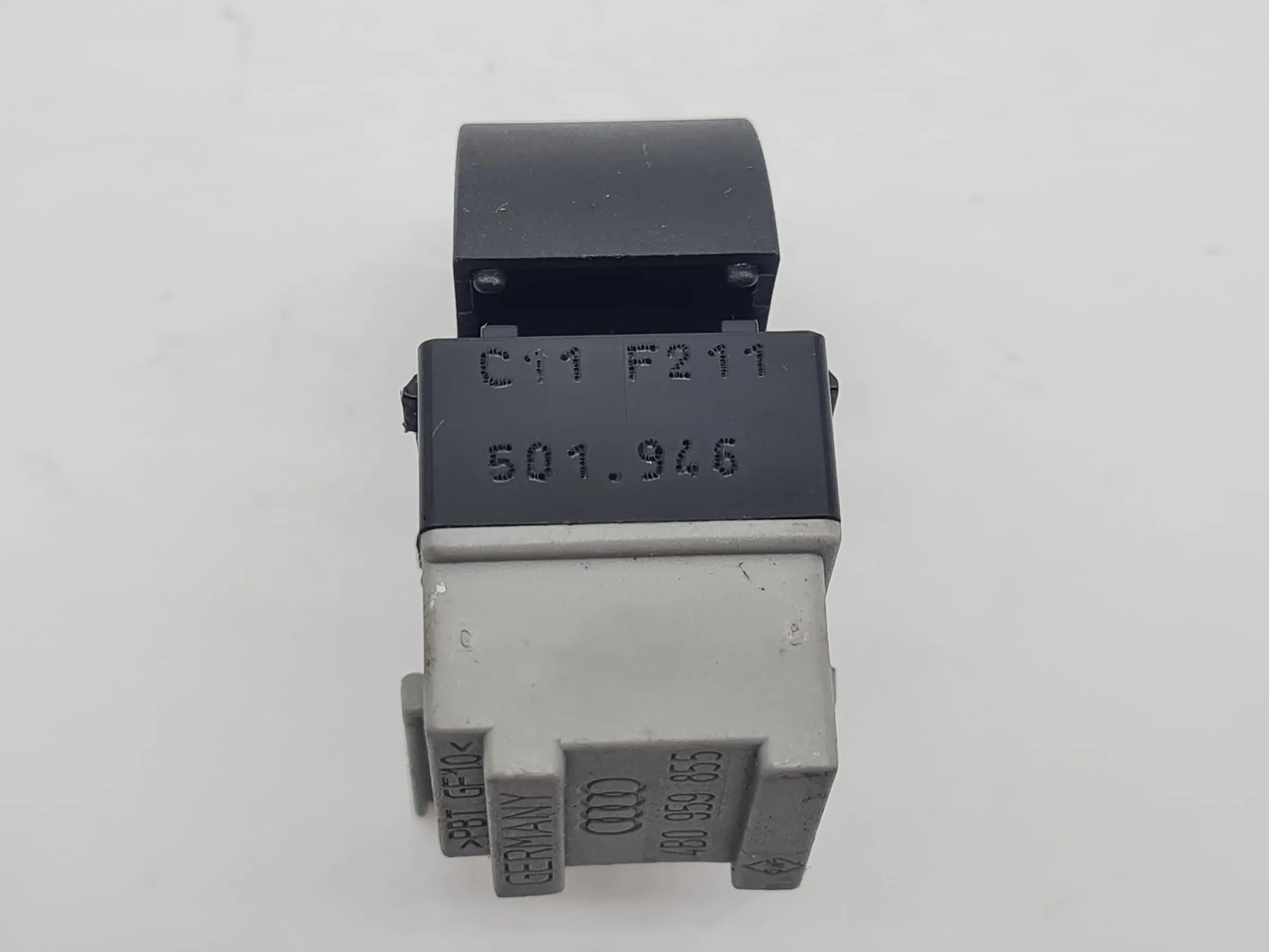 Original Audi A3 (8L1) Schalter Fensterheber Rechts/Vorne 4B0959855